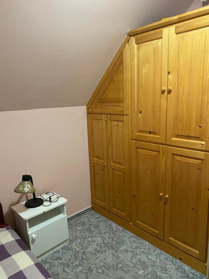 Toparti Vendeghaz - Lipot, Magyarorszag Buitenkant foto